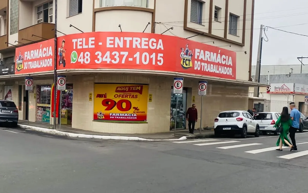 Fachada da unidade Henrique Lage, em Criciúma