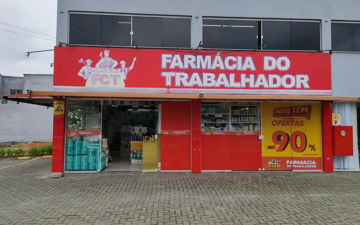 Fachada da unidade Pio Corrêa, em Criciúma